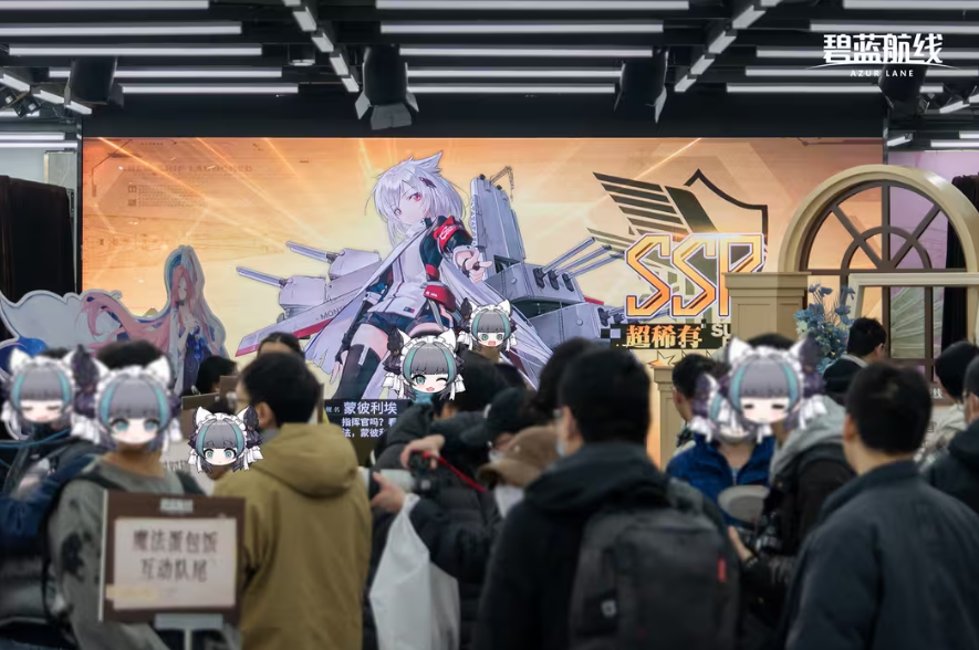 列克星敦II coser在上海站与玩家合影，造型华丽，细节高度还原游戏角色