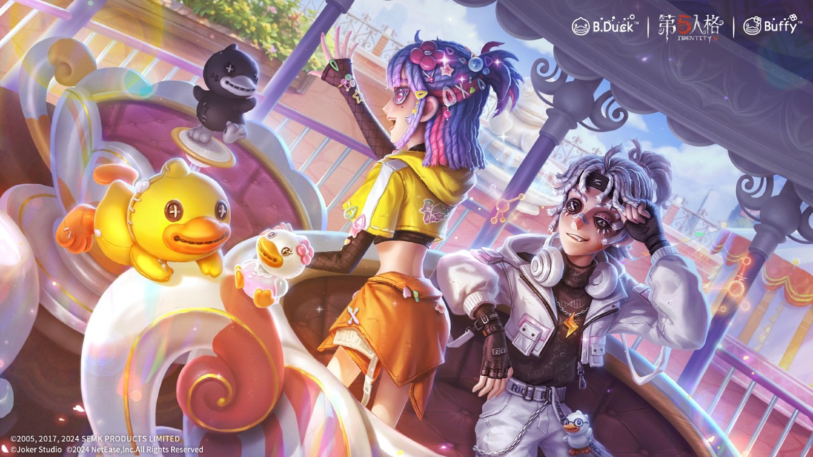 角色对比展示图：左侧银发囚徒Rice佩戴耳机倚靠机械风墙壁，右侧橙衣调香师Buffy托腮微笑，背景分别为冷调金属与暖调花园，突出双角色截然不同的萌系表达