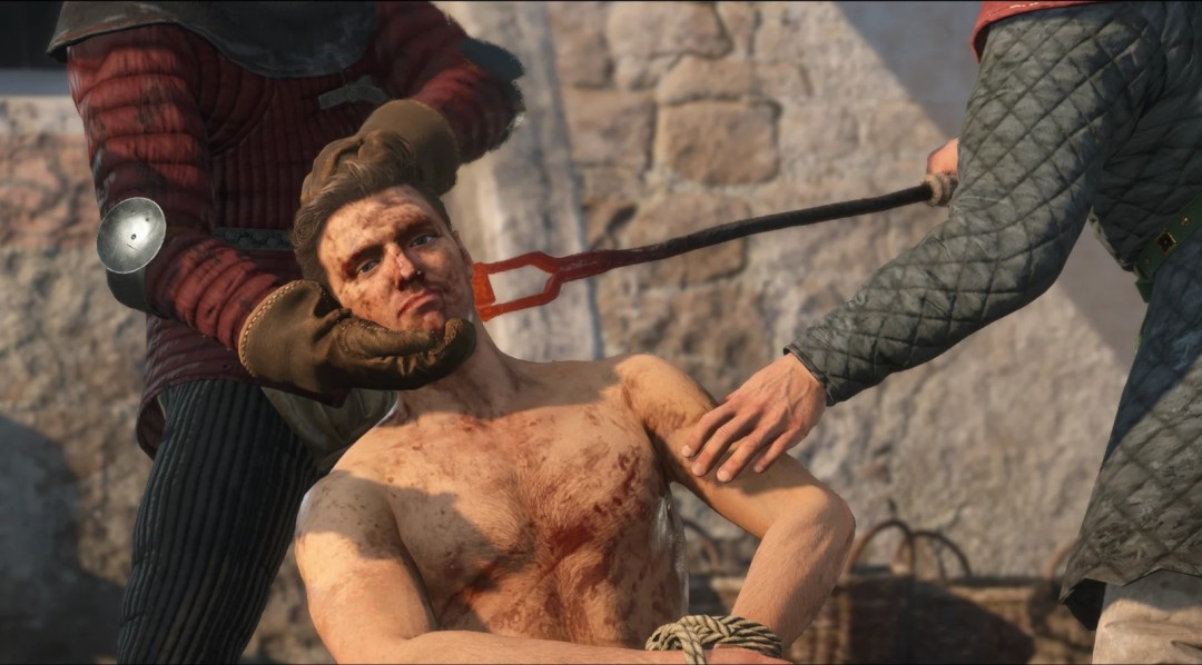 《天国：拯救2》总监丹尼尔・瓦夫拉本人肖像照，背景为中世纪风格手绘地图与数字工作站并置，体现传统与科技交融的视觉隐喻