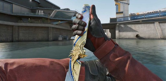 游戏内商城界面预览图：S8赛季专题Banner下并列展示‘暗星’长刀与‘处刑者’短刀图标，左侧标注‘1月29日 00:00 上线’倒计时标签