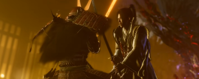 《仁王3》德川国松BOSS战实机画面：身着深红铠甲的武士骑乘黑马发起冲锋，刀光凛冽，背景为黄昏下的枯山水庭院