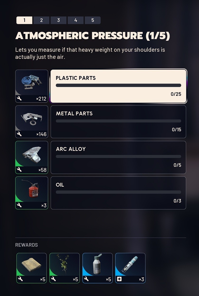 游戏内第一人称视角实拍图：角色正站在破损玻璃幕墙前，地面散落数个泛蓝光的塑料零件，远处可见‘商业区’路标与半坍塌的便利店招牌