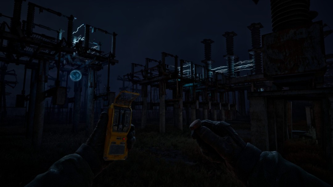 动态天气系统：暴雨倾盆的禁区公路，积水倒映着燃烧的输电塔与低空掠过的未知飞行器阴影，主角雨衣兜帽下眼神警惕扫视四周